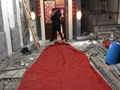 -沸炉重庆老火锅(军事博物馆店)