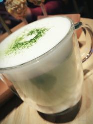 抹茶拿鐵-悦诗风吟innisfree