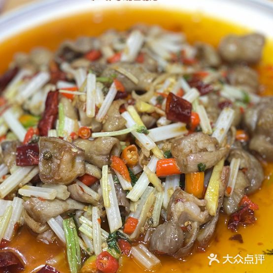 东锅厂105肥肠馆(华商购物中心店)