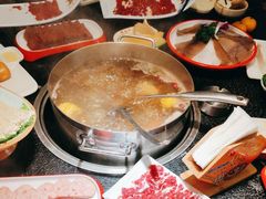 -牛品荟牛肉火锅(新城广场店)
