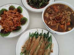 -悦芽照护月嫂+育儿嫂(杭州店)