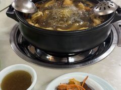 -菌之家·专业纯野生菌火锅·特色炒菌