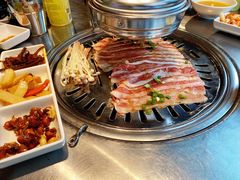 -韩聚屋韩国烤肉餐厅(新北万达店)