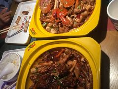 -多嘴超级肉蟹煲(杉杉国潮主题店)