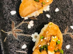 鹅肝手握-信日本料理(信义坊店)