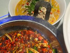 -老傅家湘潭水煮活鱼店(众一国际店)