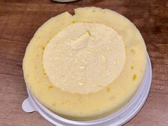 浓郁牛乳蛋糕卷-奈雪的茶(新天地广场PRO店)