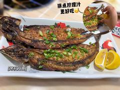 烤秋刀鱼-大院涮烤·东北经典老味烧烤·铜锅涮肉(江南东路店)