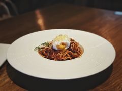 意大利经典半熟蛋肉酱面-造精酿餐厅