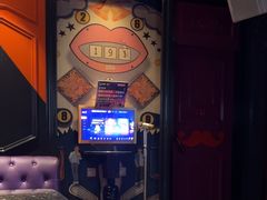 -UK派对KTV(日月广场店)