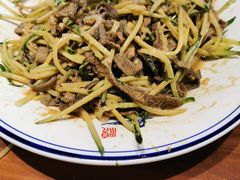 -九转小磨·非遗东北菜(群力店)