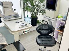 -三叶眼镜城(八佰伴店)