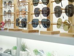 -潘多拉眼镜·蔡司依视路明月(潘家园店)