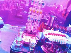 -HiIbiza酒吧