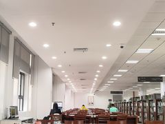 -武汉大学图书馆·文理学部总馆