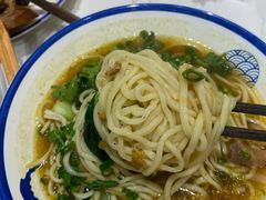 -傻根大肉面(三美店)