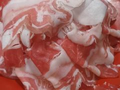 -洞庭洲·防空洞火锅·烧烤·铜锅涮肉(新百广场店)