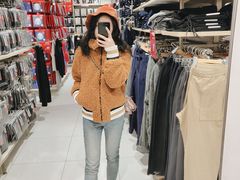 -优衣库(上海正大广场店)