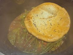 -山河屯铁锅炖·非遗东北菜(南山店)