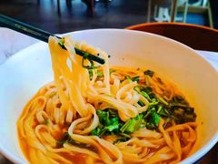 -康师傅私房牛肉面(马泉营奥莱店)