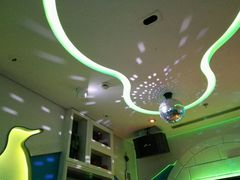 -米乐星世界KTV