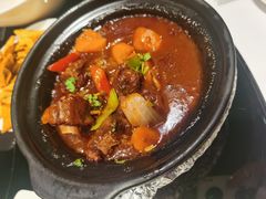 红酒香草牛尾-東舍食唐精品陕菜馆