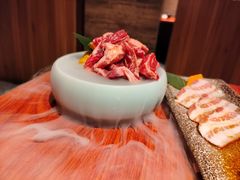 -山之屋炭火烧肉·生啤畅饮(大朗万科中央公园店)