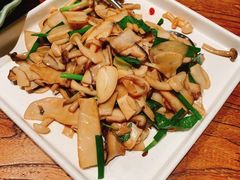 -中8楼风尚云南菜(颐堤港店)