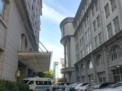 -上海市普陀区中心医院