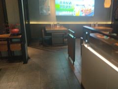 -呷哺呷哺(融创茂店)