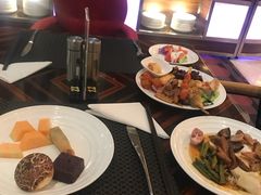 -君来湖滨饭店·玫瑰园