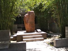 -上海市龙华烈士陵园