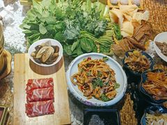 -慢丽江·云南野生菌土鸡锅(西山店)