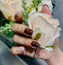 -悦指间美甲美睫