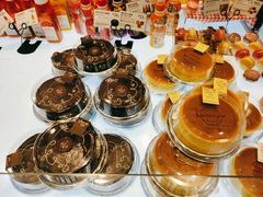 梦幻巧克力蛋糕-巴黎贝甜(熙悦汇店)