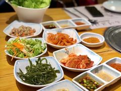 -唯成•韩国炭火烤肉 유성고기