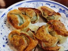 油煎荠菜馄饨-赤酱红油(家乐福店)