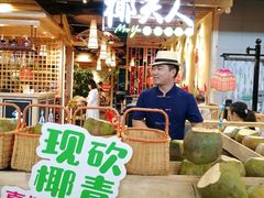 -椰夫人·养生椰子鸡(金沙洲永旺店)