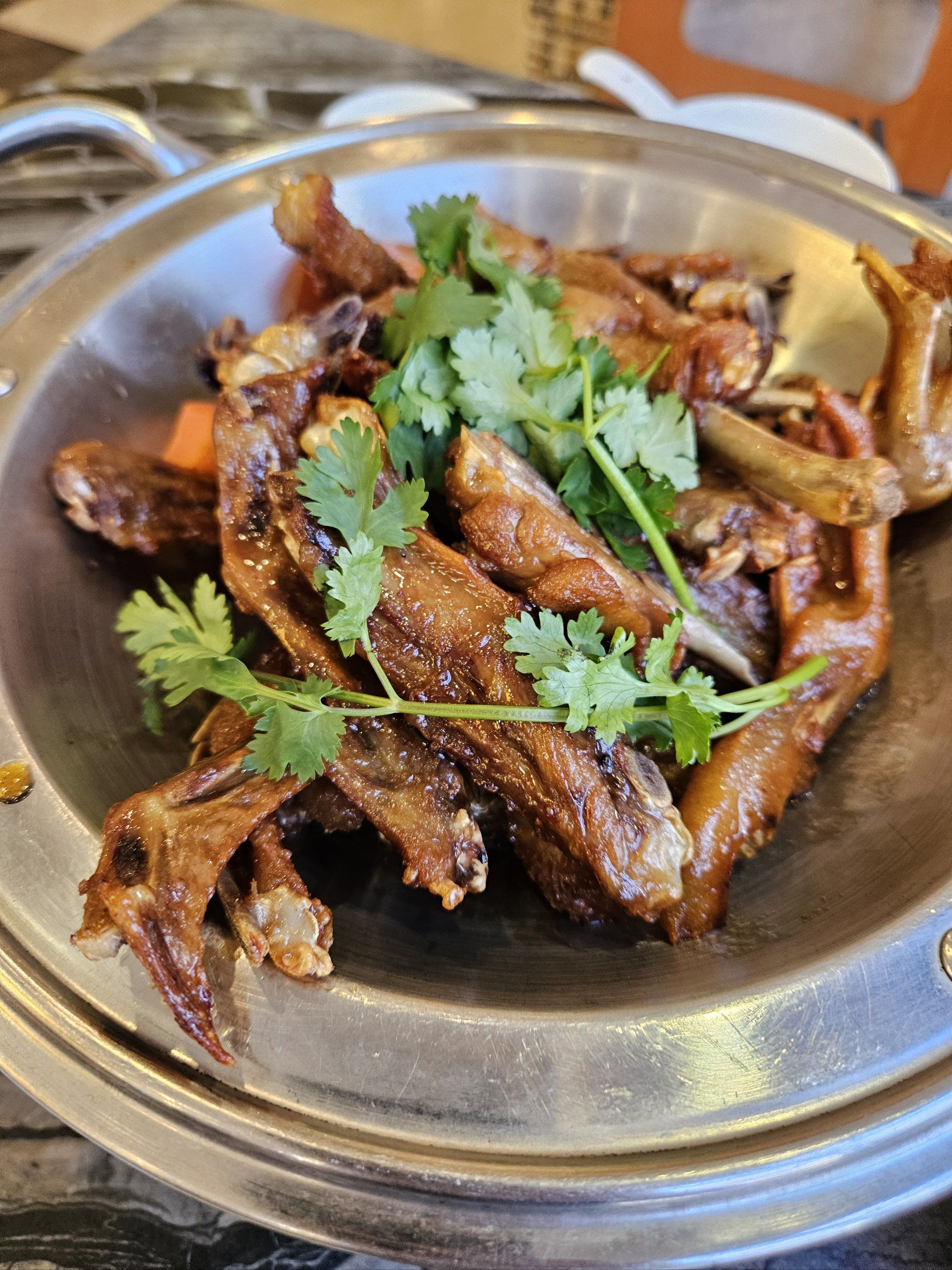 今天的好心情是鸭五件给的