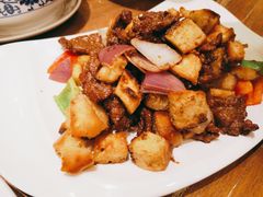 -清真·玛丽亚新疆菜主题餐厅(浙江中路店)