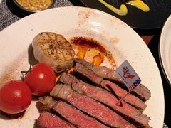 -MONICH牛排融合餐厅(和义大道购物中心店)