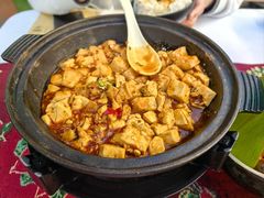 -刘姐啤酒鱼民族演艺餐厅(西街总店)