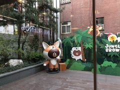 -LINE FRIENDS Garosu-gil Flagship Store