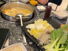 -一席地·本地鸡窝·杭帮鸡火锅(萧山银隆百货店)