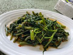 -新峰肉骨茶