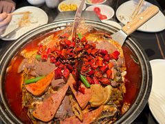 -辣尚瘾·烤鱼·新川菜(交大直营店)