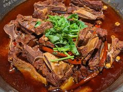 -大众跷脚牛肉馆·非遗传承单位(峨眉山店)