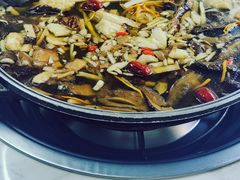 -野菌王•养生汤锅•野生菌火锅(大理漾濞路店)