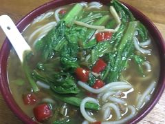 -牛八宝桂林米粉(八里庄店)