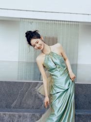 -艾米丽婚纱礼服